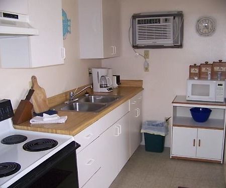 Knolls Court Motel Matlacha Екстер'єр фото